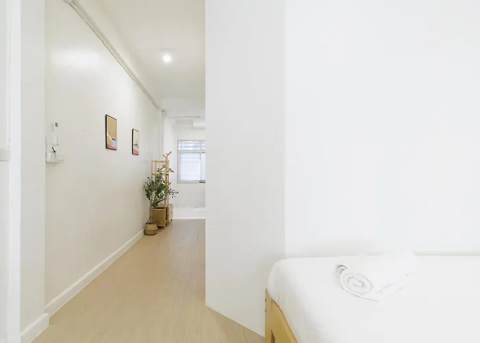 Apartment 72 House & Cafe